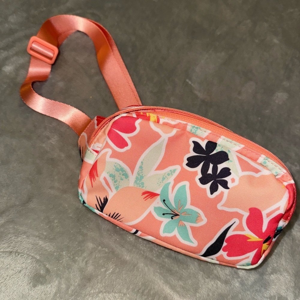 Vera Bradley Coral Floral Fanny Pack - Picture 1 of 5
